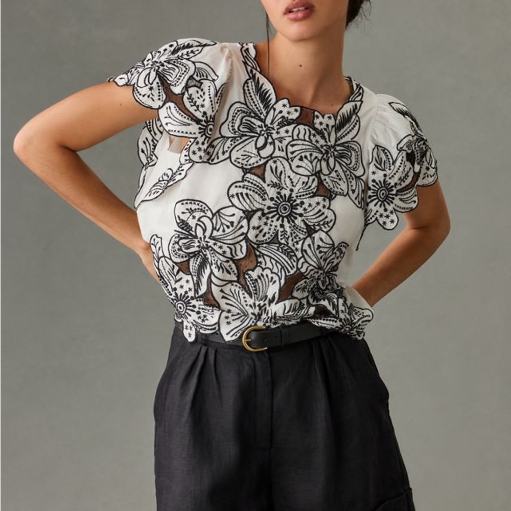 Anthropologie Maeve Embroidered Floral Top White Black Size S